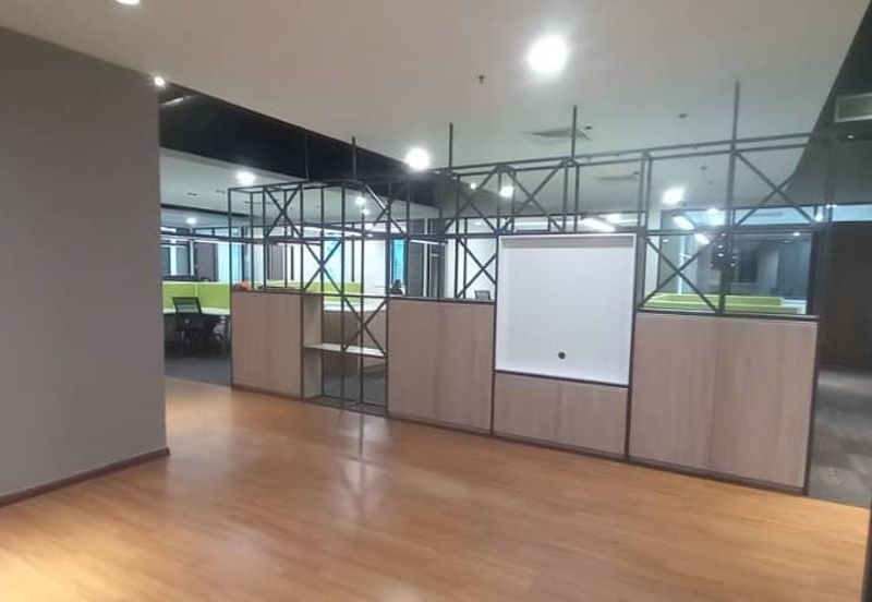 HiCom-Glenmarie Industrial Park