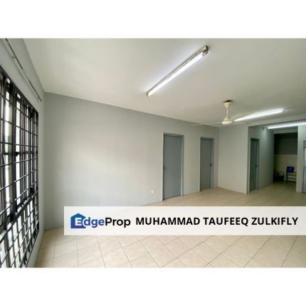 NEWLY REPAINTED / REFURBISHED | Low Floor Pusat Komersial Seksyen 7 Shah Alam, Selangor, Shah Alam
