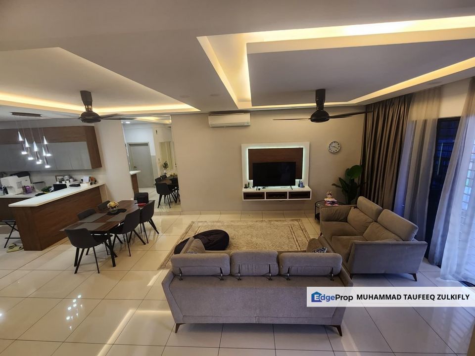 RENOVATED | PARTIAL FURNISHED | 2 Storey Terrace Elmina Valley 4, City of elmina, Denai Alam, Selangor, Shah Alam