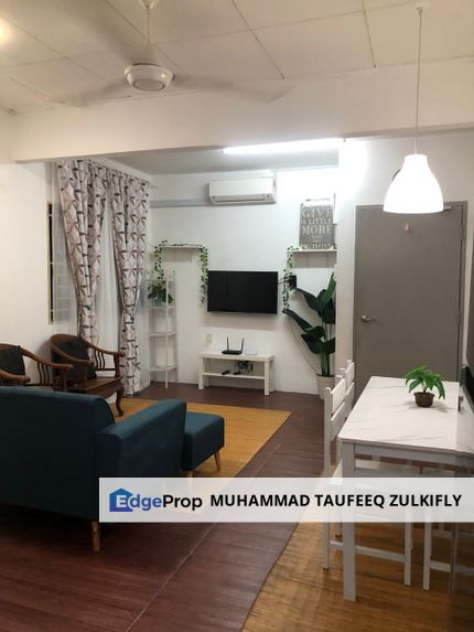 Renovated Walk Up Apartment Pangsapuri Danau Bayu, Taman Valencia, Sungai Buloh, Selangor, Sungai Buloh
