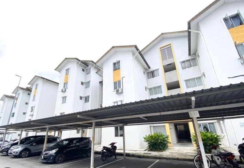 Pangsapuri Danau Bayu