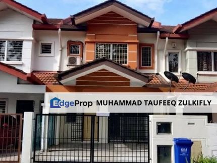 NEWLY REPAINTED | 2 Storey Terrace Kemuning Greenhills Kota Kemuning Shah Alam, Selangor, Shah Alam