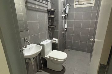 V Residensi 2 Shah Alam