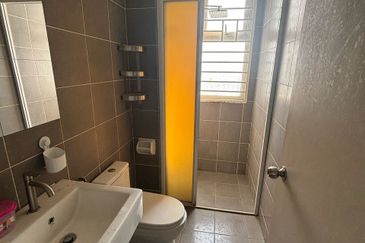 V Residensi 2 Shah Alam