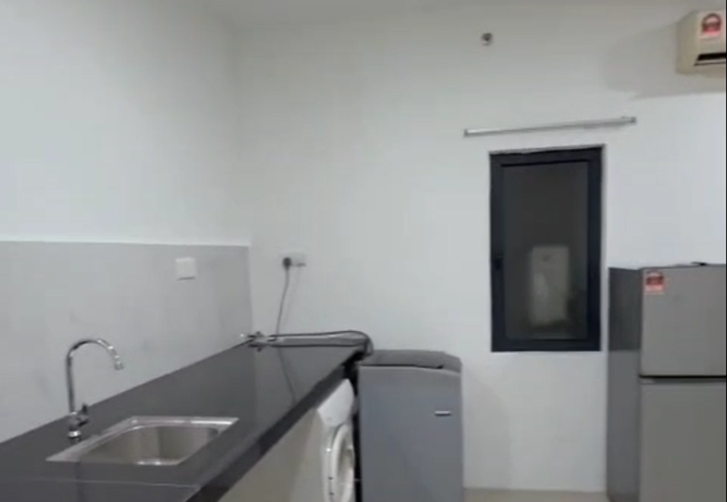 V12 Sovo (Menara Suria)