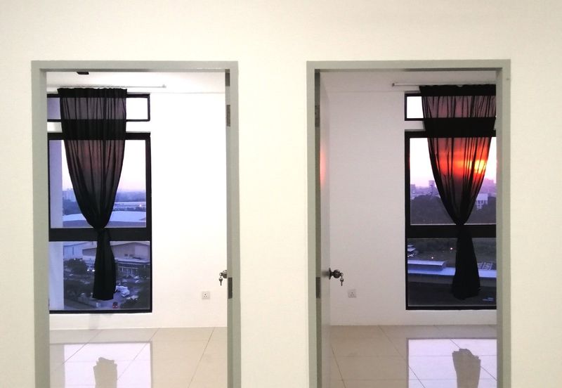 V12 Sovo (Menara Suria)