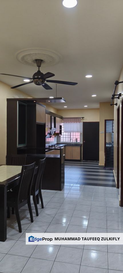 RENOVATED | PARTIAL FURNISHED | Single Storey Terrace Bukit Seri Senawang, Ready Move In, Negeri Sembilan, Seremban