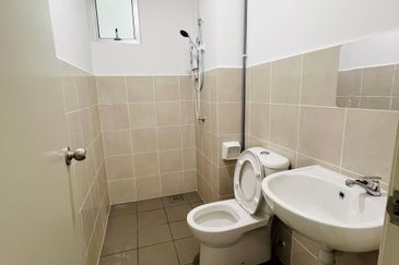 Safira Apartment, Seremban 2