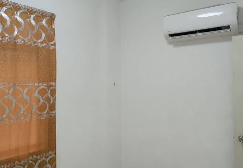 GARDEN VILLA APARTMENT (LAMAN VILLA)