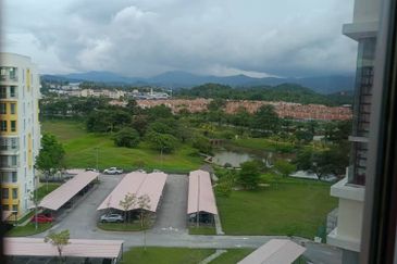 GARDEN VILLA APARTMENT (LAMAN VILLA)