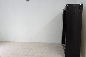 Pusat Komersial Seksyen 7