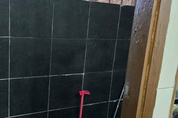 Pusat Komersial Seksyen 7