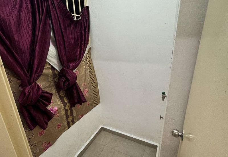 Brunsfield Service Apartment