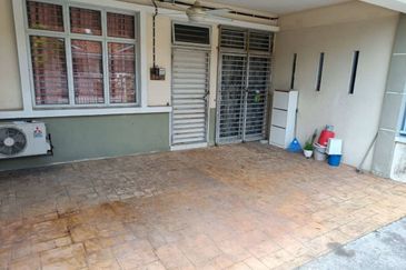 Jalan SP 9 @ Bandar Saujana Putra