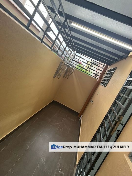 NICELY RENOVATED & EXTENDED | 2 Storey Terrace Taman Mesra Klang, Ready Move In, Selangor, Klang
