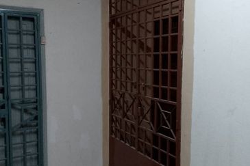 Bayu Villa Apartment, Bayu Perdana