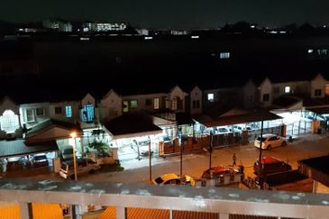 Bayu Villa Apartment, Bayu Perdana