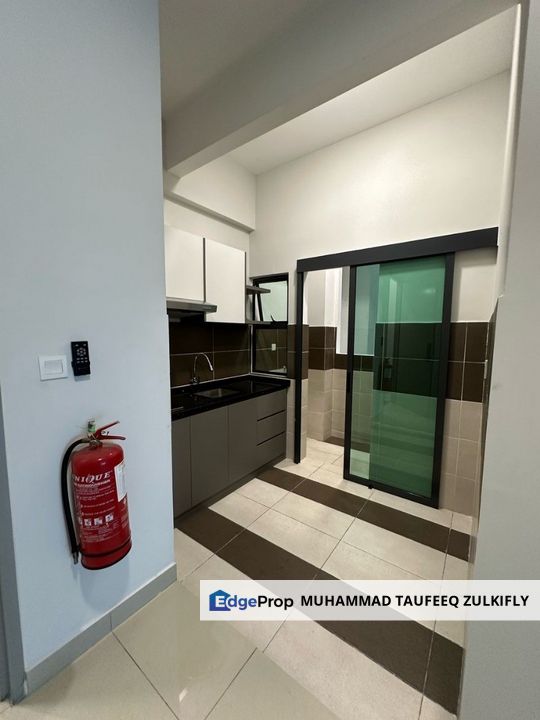 PARTIAL FURNISHED | NICE CONDITION UNIT | Maple Residence Bandar Bestari Klang, Selangor, Klang