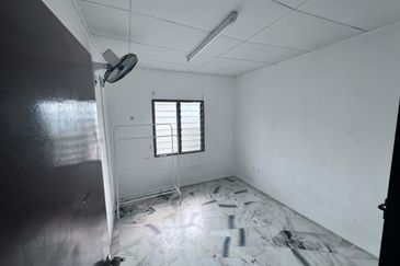 Flat PKNS, Seksyen 7