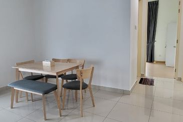 Lake Point Residence