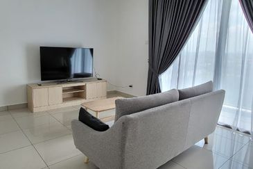 Lake Point Residence