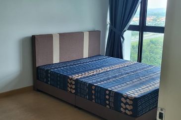 Lake Point Residence