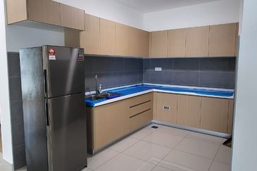 Lake Point Residence