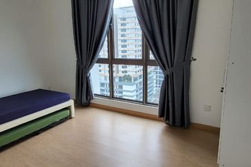 Lake Point Residence