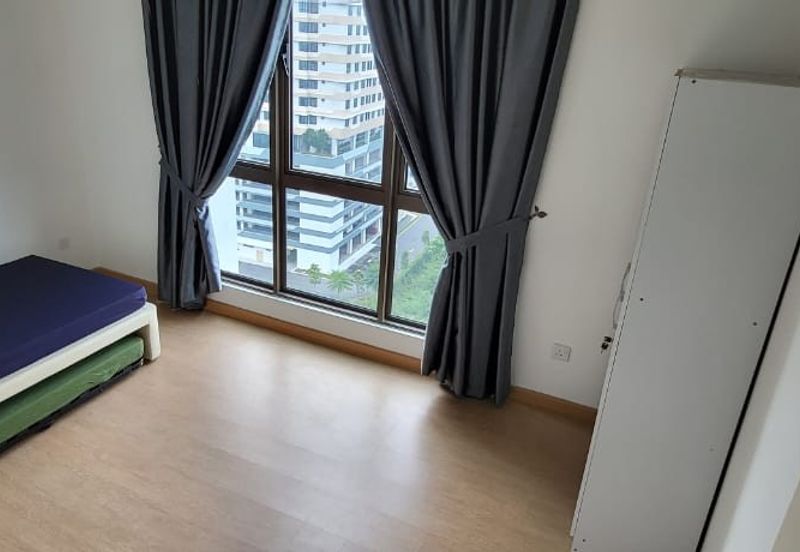 Lake Point Residence