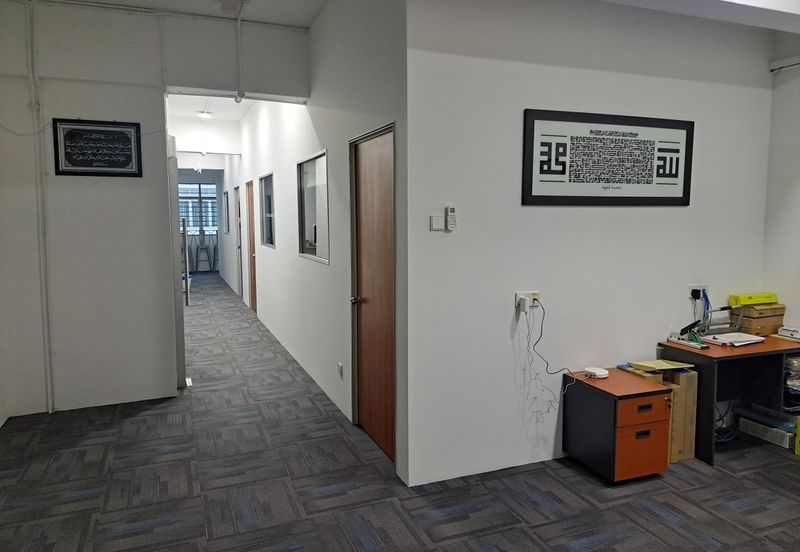 Dataran Otomobil, Seksyen 15