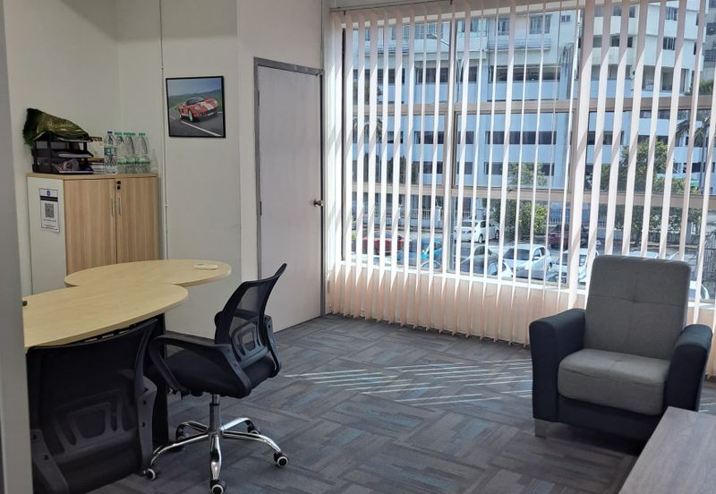 Dataran Otomobil, Seksyen 15