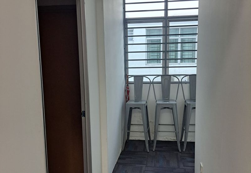 Dataran Otomobil, Seksyen 15