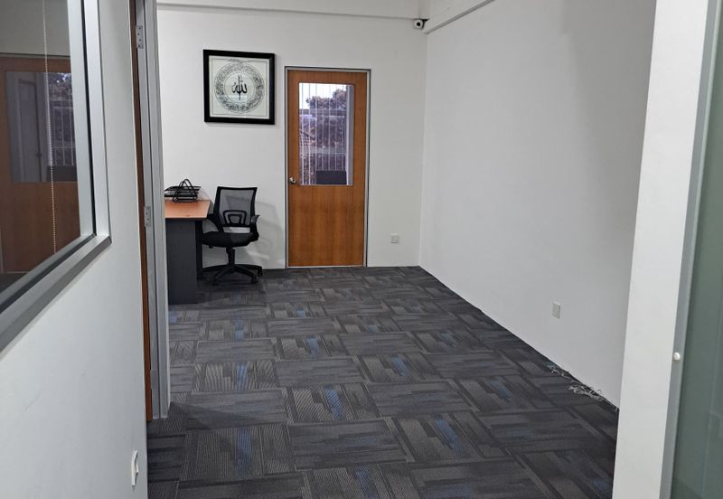 Dataran Otomobil, Seksyen 15