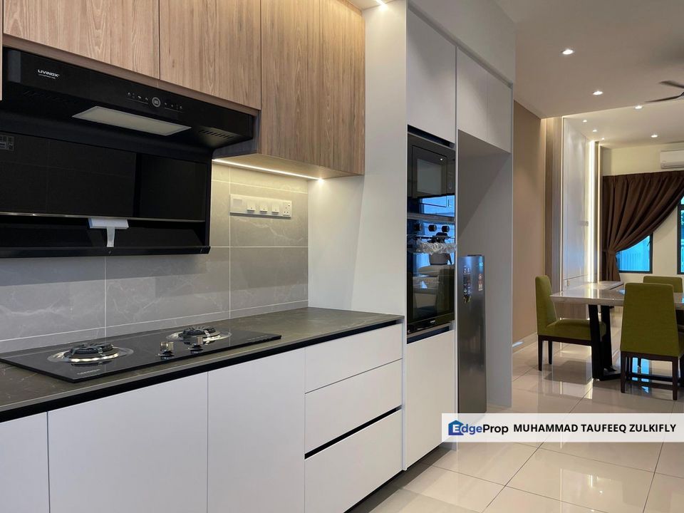 FULLY FURNISHED | BEAUTIFUL RENOVATED | Broadhill Forest Height Seremban, Negeri Sembilan, Seremban