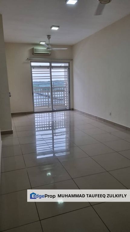 PARTIAL FURNISHED W KITCHEN CABINET | Kalista 1, Seremban 2 Ready Mov In , Negeri Sembilan, Seremban