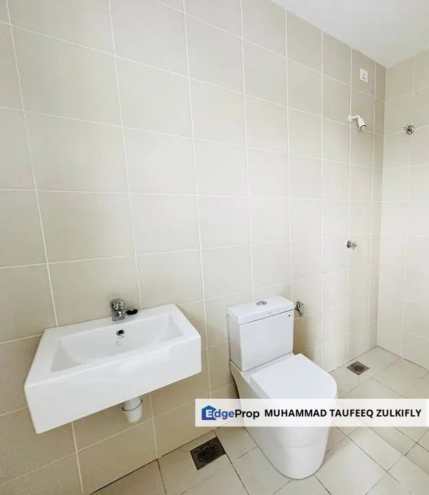 PARTIAL FURNISHED | BEAUTIFUL RENOVATED | 2 Storey Terrace Tiara Sendayan, Negeri Sembilan, Seremban