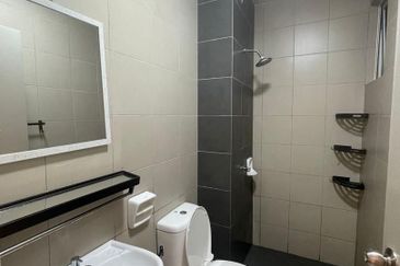 LBS Skylake Residence