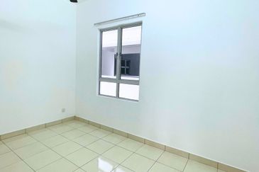 Safira Apartment, Seremban 2