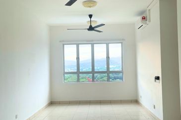 Safira Apartment, Seremban 2