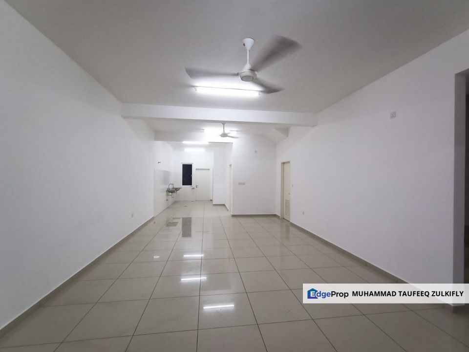 PARTIAL FURNISHED | 2 Storey Terrace Big Built Up Hijayu Aman Sendayan, Negeri Sembilan, Seremban