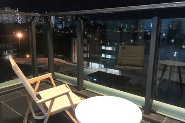 Aura Residence @ Precint 8