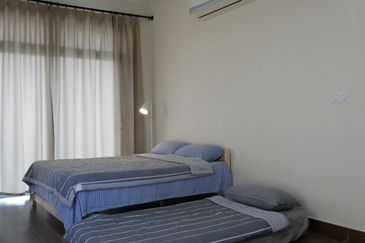 Aura Residence @ Precint 8