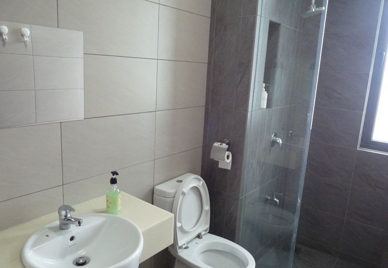 Aura Residence @ Precint 8