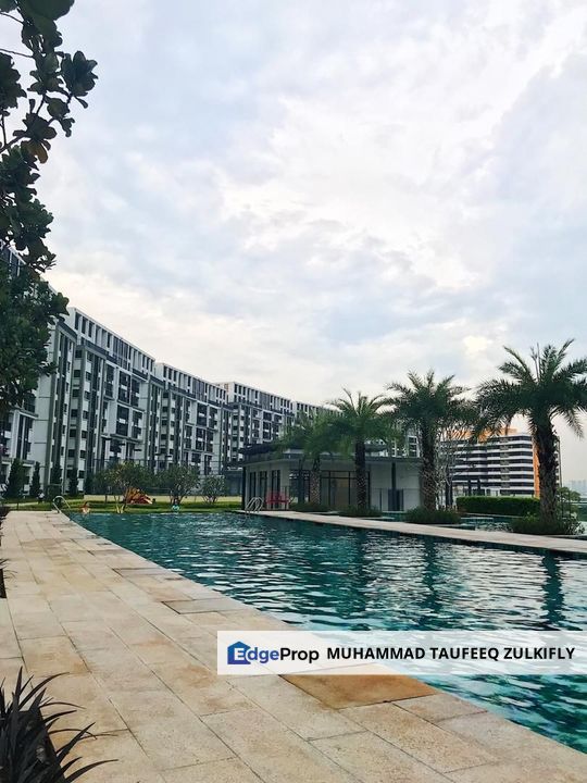 For Rent Partial Furnished: Modern Residence at Radia Residence, Bukit Jelutong, Selangor, Bukit Jelutong