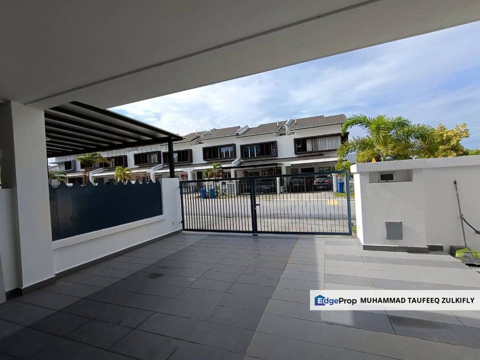 PARTIAL FURNISHED | END LOT | 2 Storey Terrace Starling @ Bandar Rimbayu, Immediately Move In, Selangor, Jenjarom