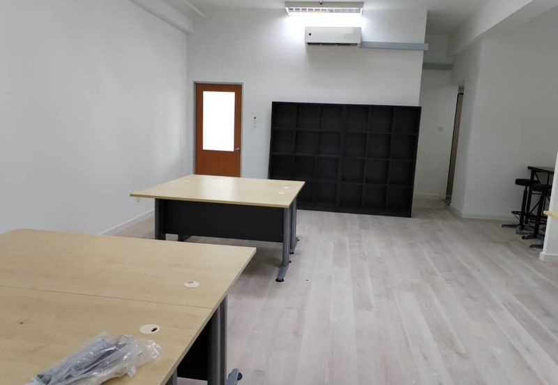 Kenwingston Business Centre