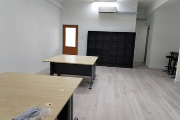 Kenwingston Business Centre