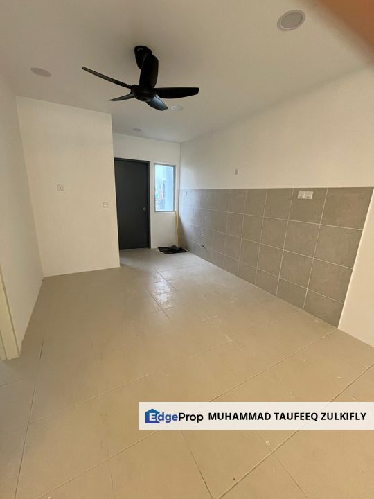 BRAND NEW | RENOVATED LIVING HALL | 2 Storey Terrace Gitaran Iringan Bayu, Seremban, Negeri Sembilan, Seremban