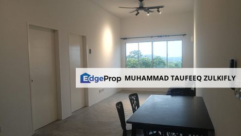 BRAND NEW | PARTIAL FURNISHED | Upper Unit Townhouse Laman Sendayan, Seremban, Negeri Sembilan, Seremban