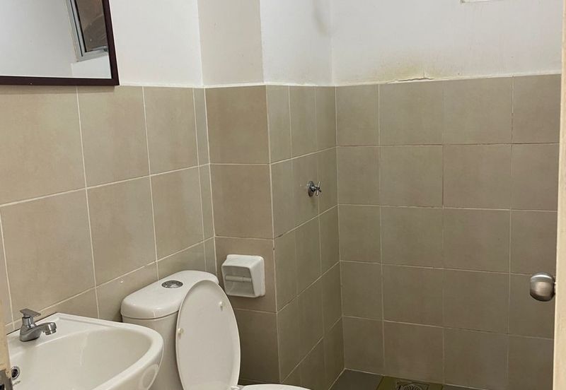 Safira Apartment, Seremban 2